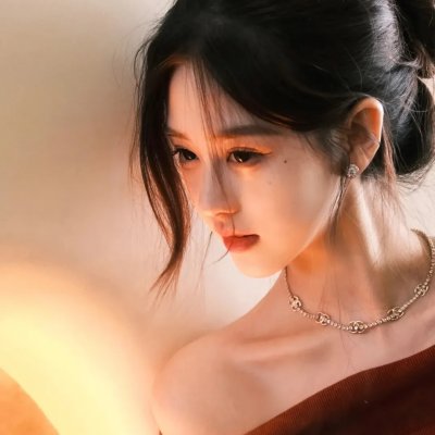彩凤云裳